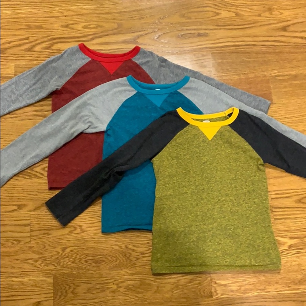 3 Old Navy long sleeve raglan shirts 5t